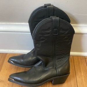 Masterson women’s cowboy boots 7.5